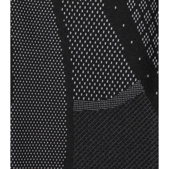 Lululemon Mapped Out High-Rise Tight 28” - Picture 6 of 6